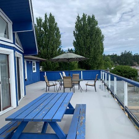 Metchosin Beach House Victoria Exterior photo